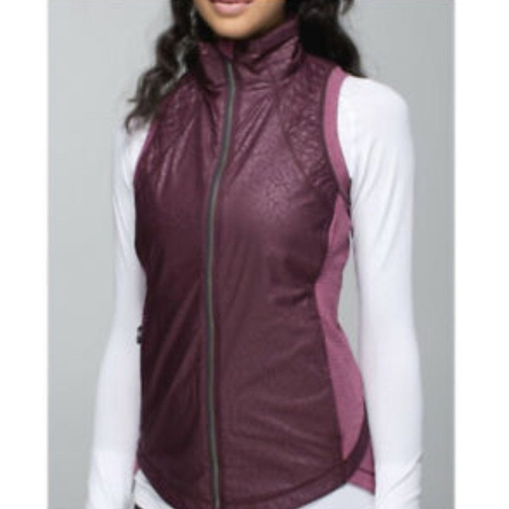 Lululemon Rebel Runner Vest - Size 6